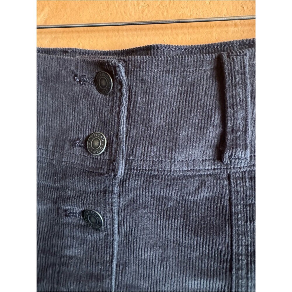 NWT American Eagle High Rise Corduroy A-Line Mini Skirt Black Size 2 - Picture 2 of 9